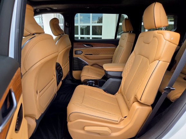 2025 Jeep Grand Cherokee L Summit