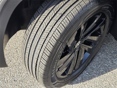 2023 Volkswagen Atlas Cross Sport 2.0T SE w/Technology