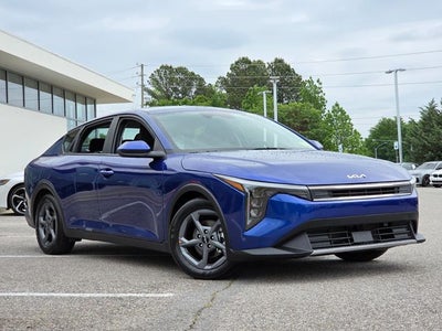 2025 Kia K4 LXS