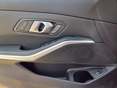 2025 BMW 3 Series 330i