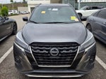 2022 Nissan Kicks SR