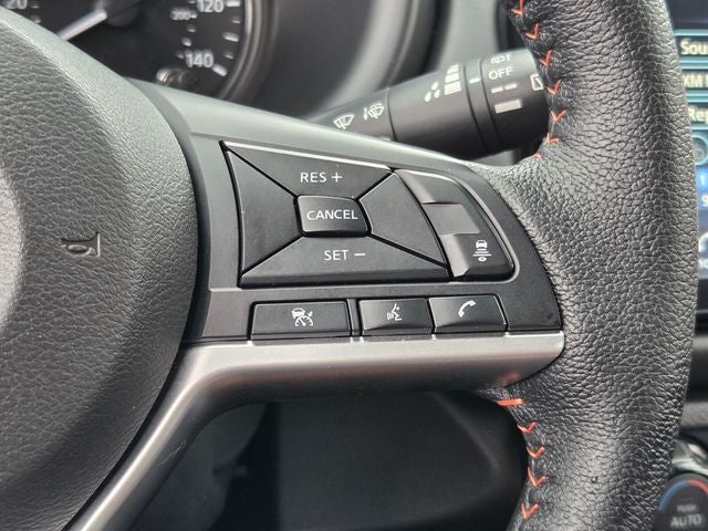 2022 Nissan Kicks SR
