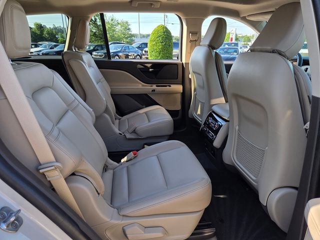 2023 Lincoln Aviator Standard Premium