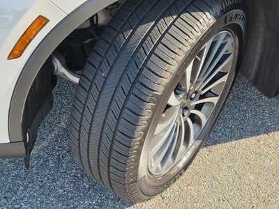 2023 Lincoln Aviator Standard Premium