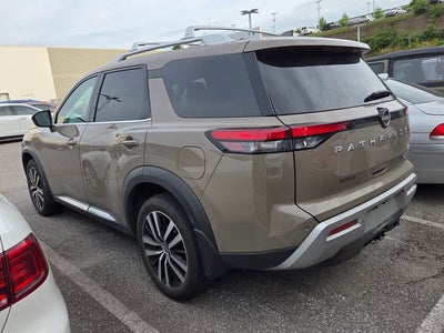 2024 Nissan Pathfinder Platinum