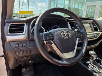 2018 Toyota Highlander Limited Platinum