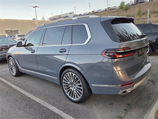 2025 BMW X7 xDrive40i
