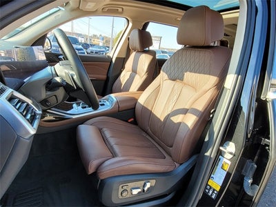 2023 BMW X7 xDrive40i