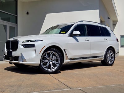 2025 BMW X7 xDrive40i