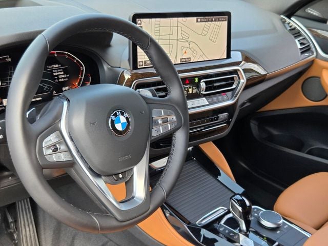 2025 BMW X4 xDrive30i