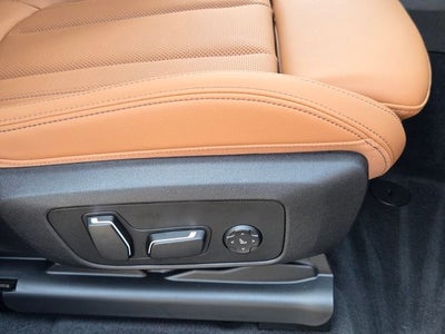 2025 BMW X4 xDrive30i