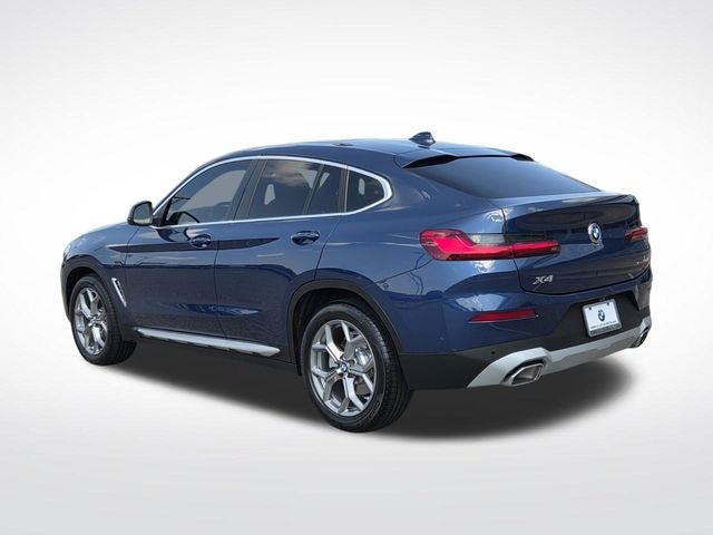 2025 BMW X4 xDrive30i