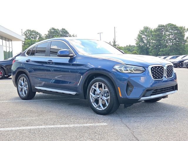 2025 BMW X4 xDrive30i