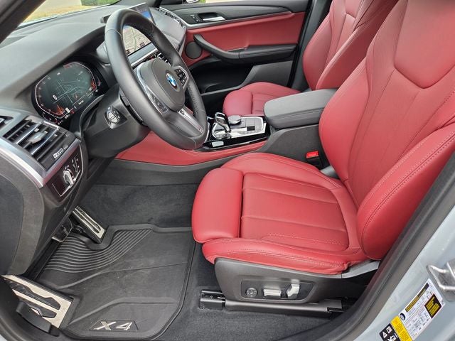 2023 BMW X4 xDrive30i