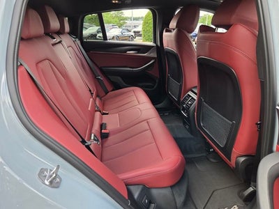2023 BMW X4 xDrive30i