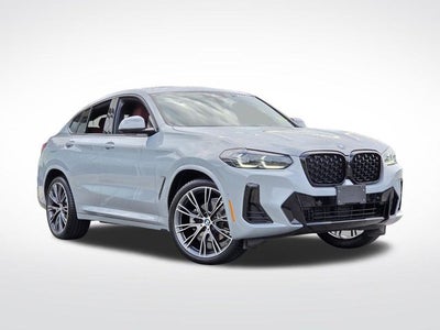2023 BMW X4 xDrive30i