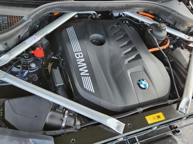 2024 BMW X5 xDrive50e M Sport