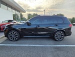 2022 BMW X7 M50i