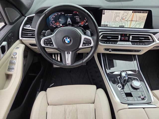 2021 BMW X7 M50i