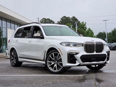 2021 BMW X7 M50i