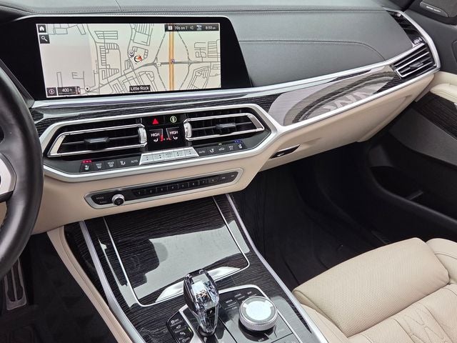 2021 BMW X7 M50i