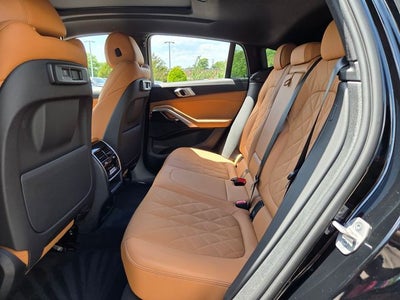 2023 BMW X6 xDrive40i