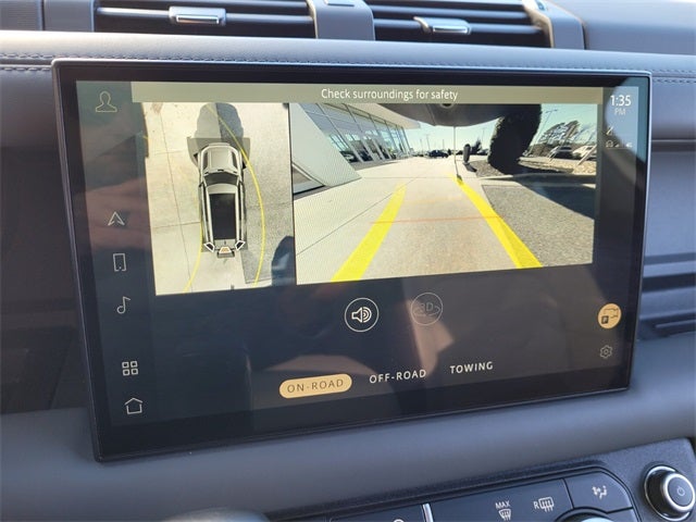 2023 Land Rover Defender 130 X-Dynamic SE