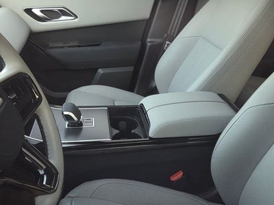 2025 Land Rover Range Rover Velar Dynamic SE