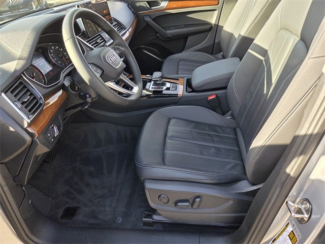 2023 Audi Q5 40 Premium quattro