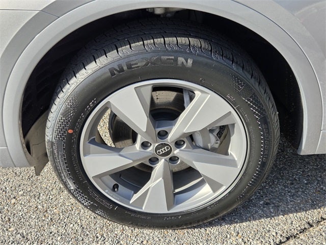 2023 Audi Q5 40 Premium quattro
