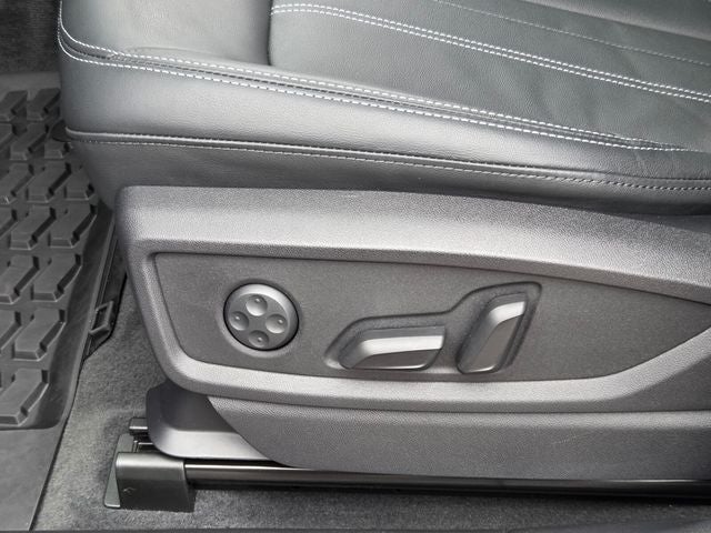 2022 Audi Q5 45 S line Premium quattro