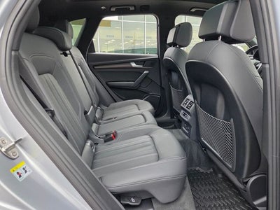 2022 Audi Q5 45 S line Premium quattro