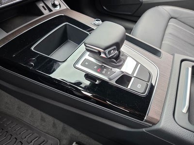 2022 Audi Q5 45 S line Premium quattro