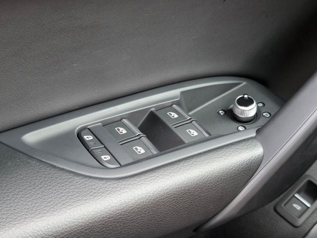 2022 Audi Q5 45 S line Premium quattro