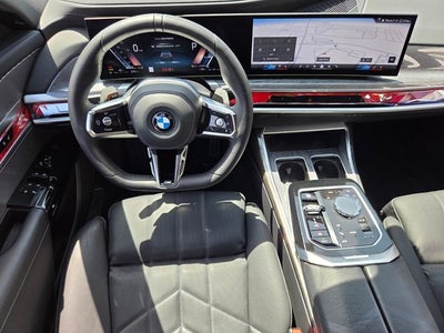 2025 BMW 7 Series 740i xDrive