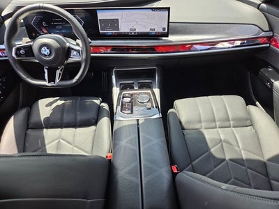 2025 BMW 7 Series 740i xDrive