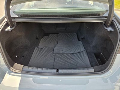 2025 BMW 7 Series 740i xDrive