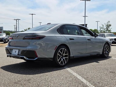 2025 BMW 7 Series 740i xDrive