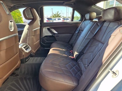2024 BMW 7 Series 760i xDrive