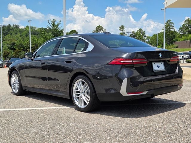 2024 BMW 5 Series 530i