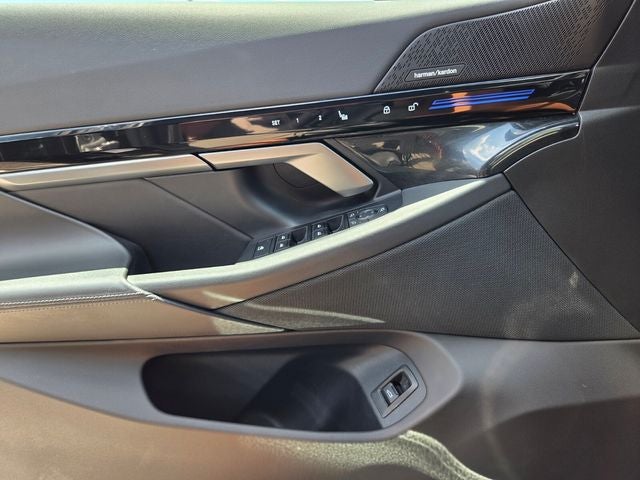 2024 BMW 5 Series 530i