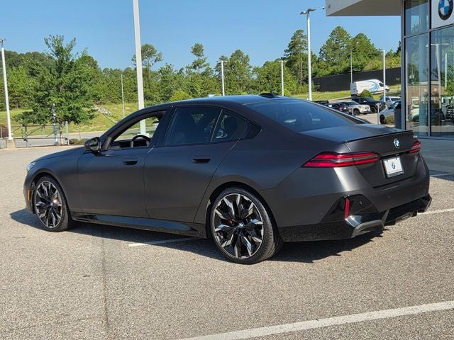 2025 BMW 5 Series 530i