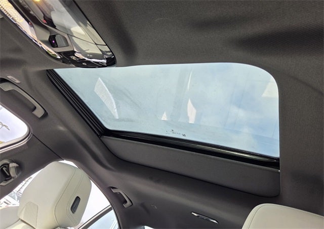 2025 BMW 5 Series 530i