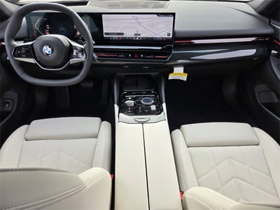 2025 BMW 5 Series 530i