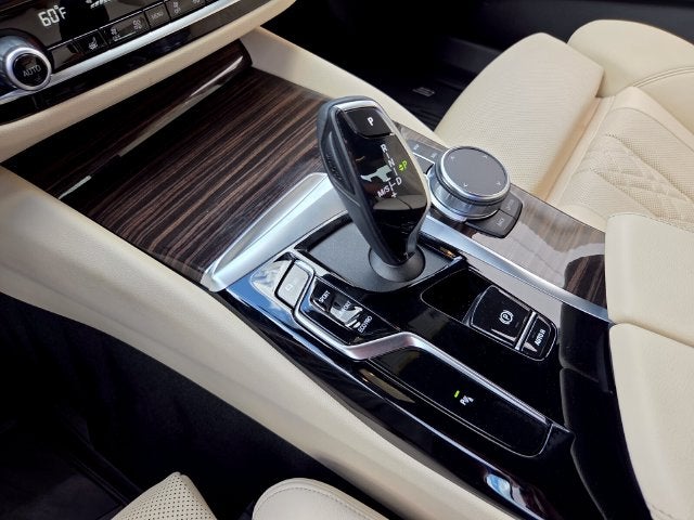 2023 BMW 5 Series 530i