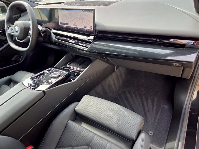 2026 BMW 5 Series 530i xDrive
