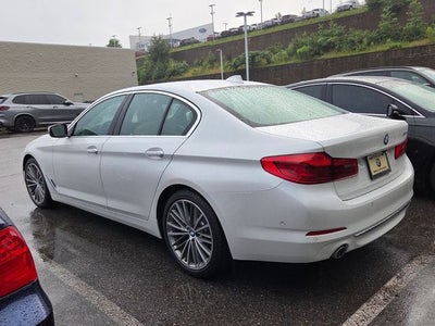 2019 BMW 5 Series 530i