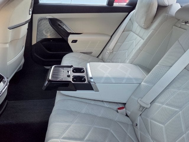 2024 BMW i7 xDrive60