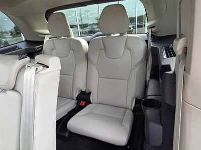 2023 Volvo XC90 Recharge Plug-In Hybrid Ultimate Ultimate