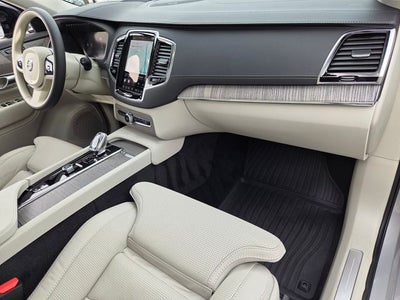 2023 Volvo XC90 Recharge Plug-In Hybrid Ultimate Ultimate